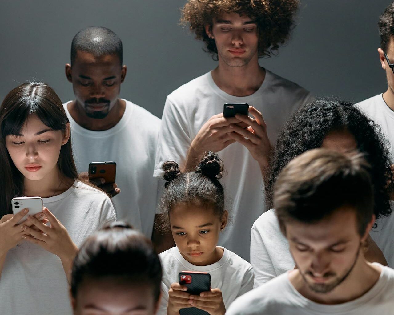 You are currently viewing Attention management: The key to effective work strategies to control distractions and focus attention on high priority tasks
